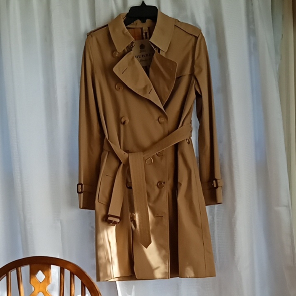 Burberry Beige and Brown Striped Lining - Never Worn